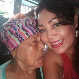 Meet your Posher, Sonia